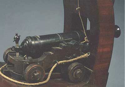 Корабельная пушка образца 1786 года.